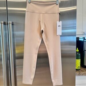 NWT Alo 7/8 Airlift Yoga Leggings High Waist in Macadamia Beige High Rise Pants